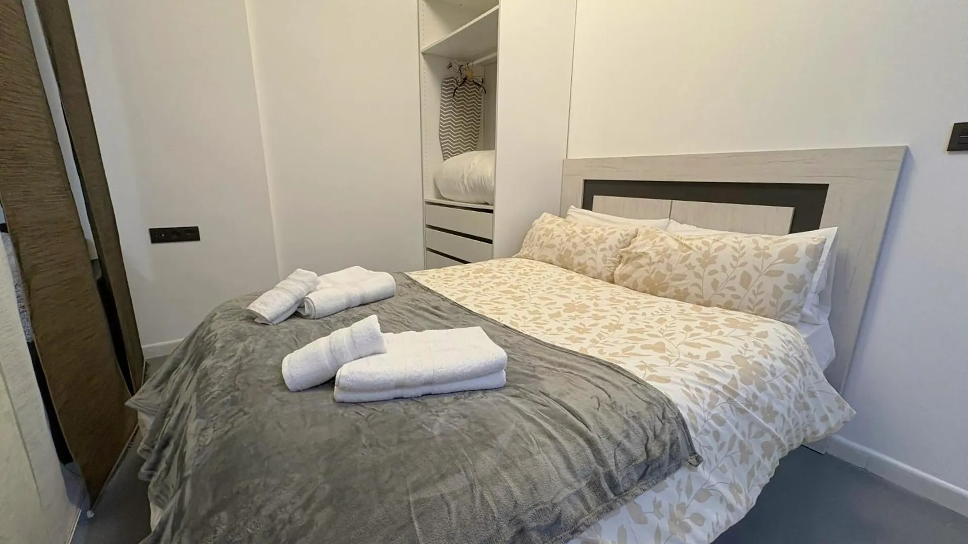 Estudio Debora Vialia A Pasos De La Estacion Màlaga Španělsko